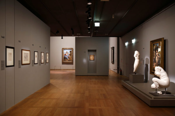 ALLESTIMENTO-MOSTRA-LOUVRE_LEONARDO-DA-VINCI-2019-©-Musée-du-Louvre-_-Antoine-Mongodin-8