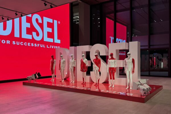 LUXOTTICA DIESEL HALL IMG_6702 1
