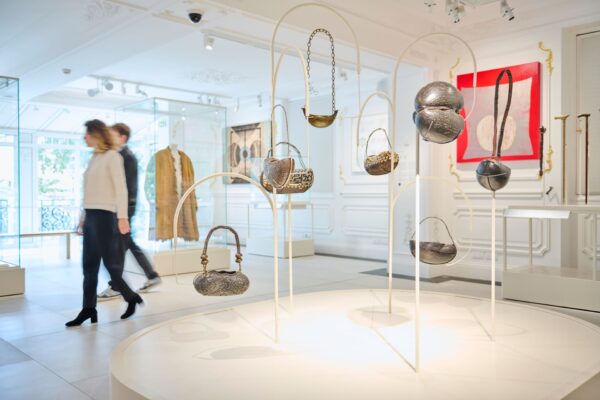 ALLESTIMENTO MUSEO MACS CHATOU 1