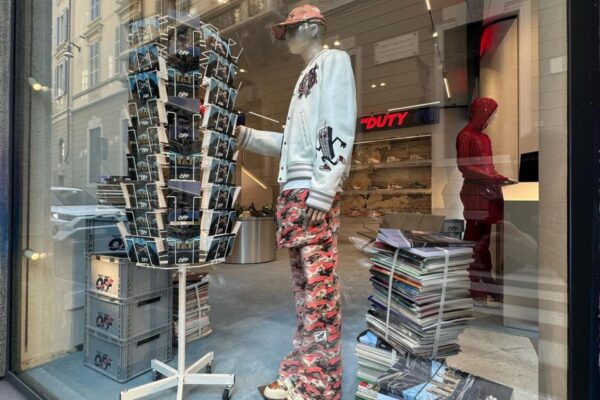 OFF WHITE DUTY FREE 2025 7